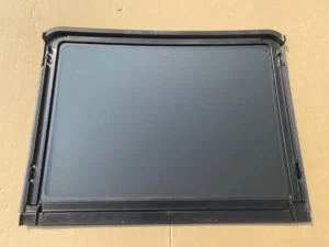 BMW F48 rear fixed sunroof B
