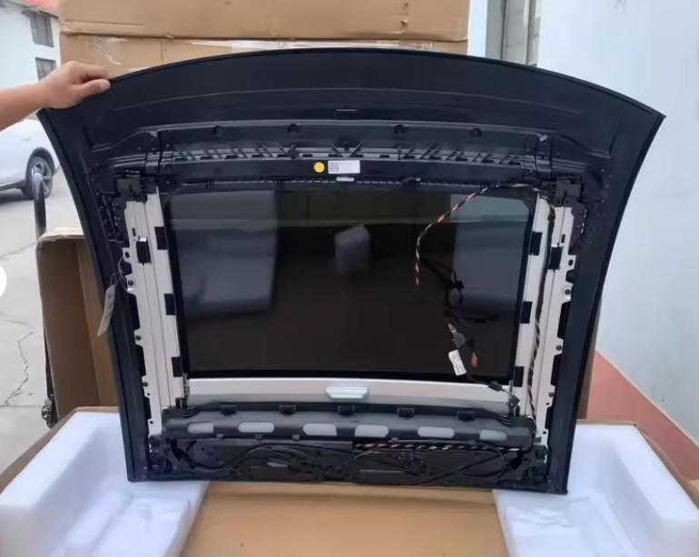 panoramic sunroof glass