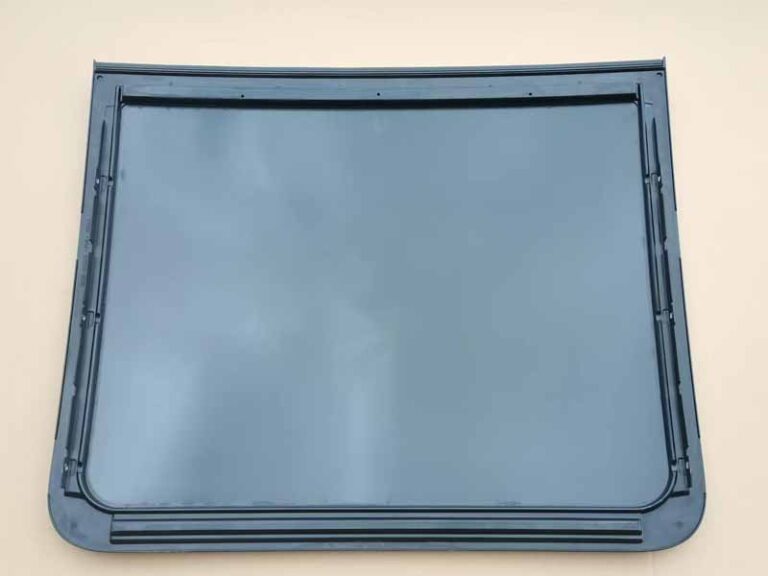 5 Warning Signs You Need a Replacement Sunroof for Cars